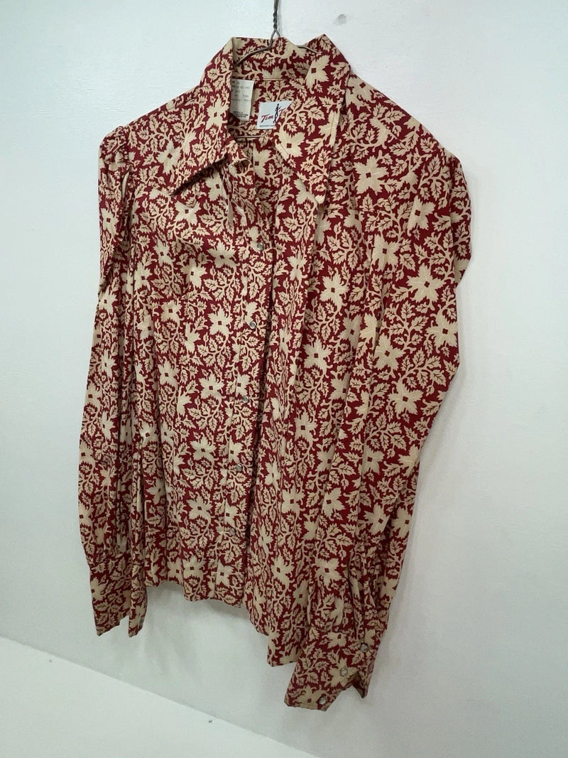 New Women’s Red Floral Tem Tex Long Sleeve Button Up Shirt #7144 3B-95