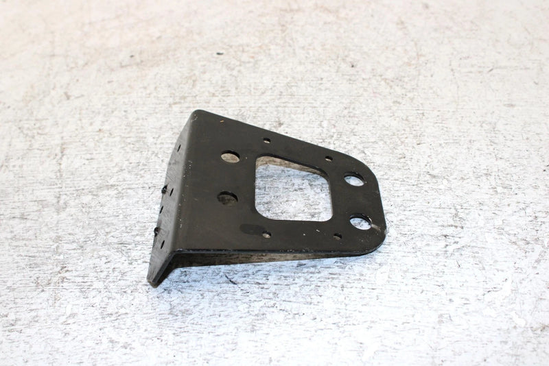 2000 Polaris Classic Touring Oem Bulkhead Bracket 5242117 SP54