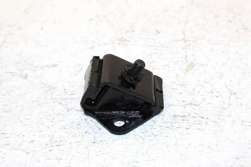 1990 Yamaha Phazer Ii LE Oem Engine Mount Dampner 87F-21486-00-00 SY14