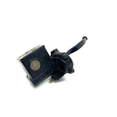03 Bombardier Traxter 500 4x4 OEM Front Brake Master Cylinder 705600120 AB15.1