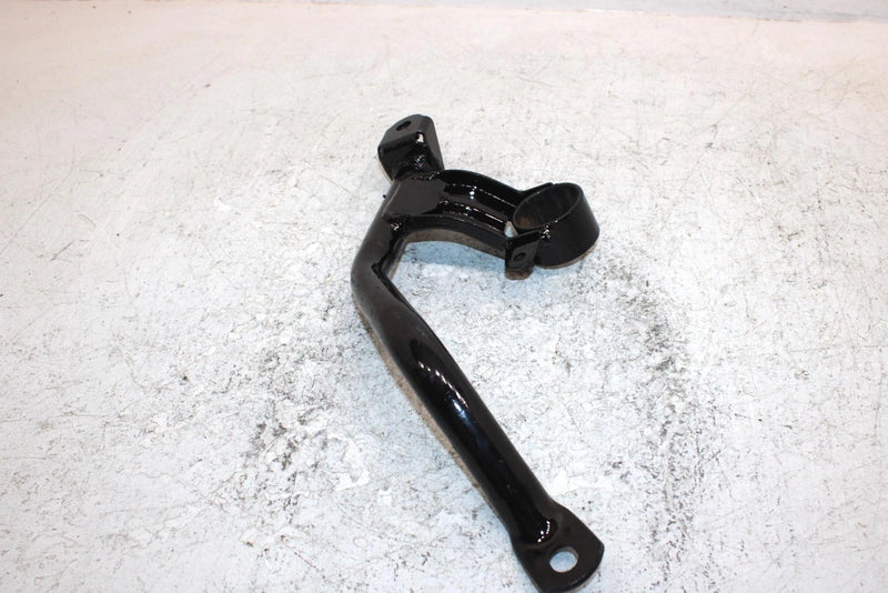 1999 Kawasaki Prarie 400 Oem Left Rear Engine Mount 32029-1970 AK28