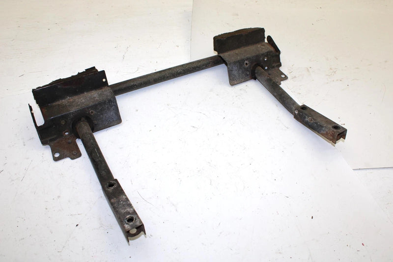1988 Yamaha Exciter Oem Front Bumper Bracket 84M-77512-01-00 SY120