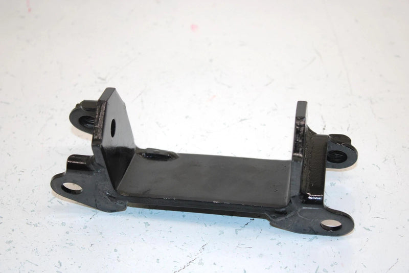 86 Suzuki Lt185 Model F Oem Left Suspension Bracket 51220-24401 AS1