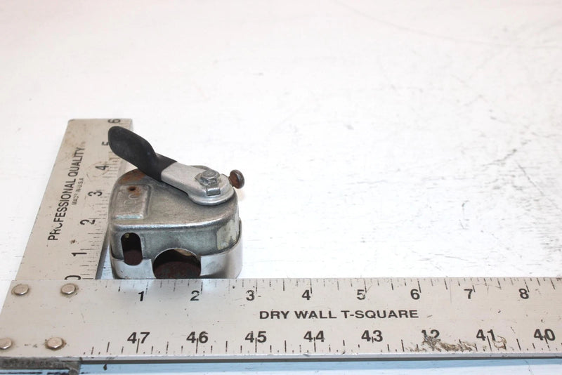 1985 Honda Atc 110 Oem Throttle Lever 53141-958-000 AH68
