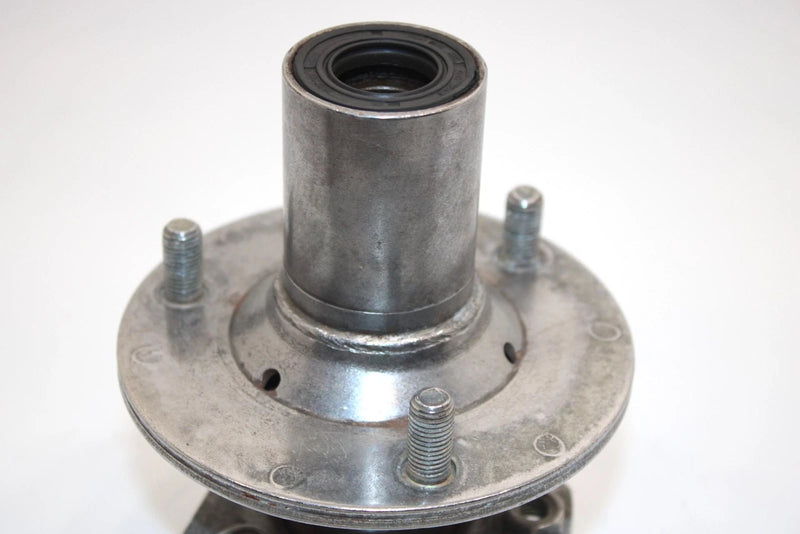 85 Yamaha  Tri Moto 225 Ytm225drn Oem Front Hub 29U-25111-00-00 AY19