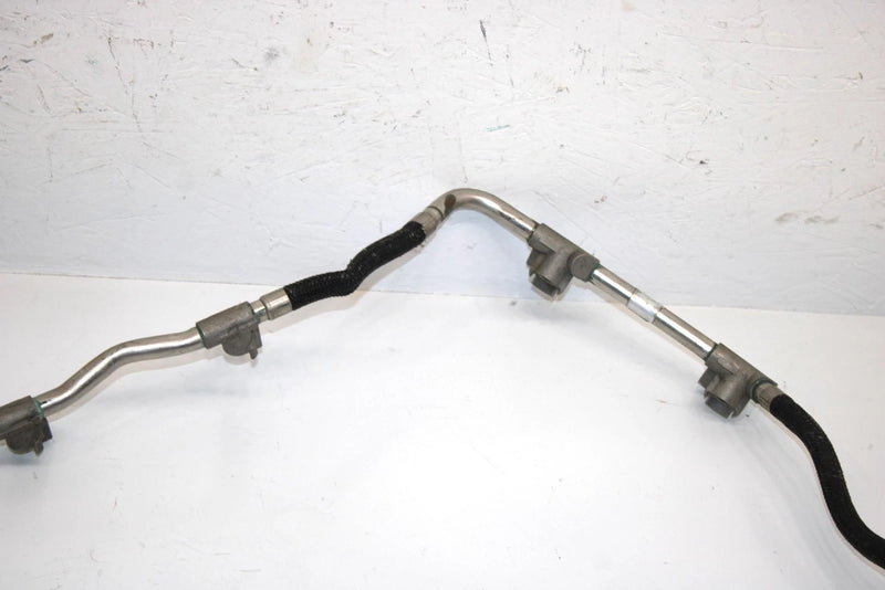 07 Polaris 600 H.o Iq Oem Fuel Rail 2520572 SPS1