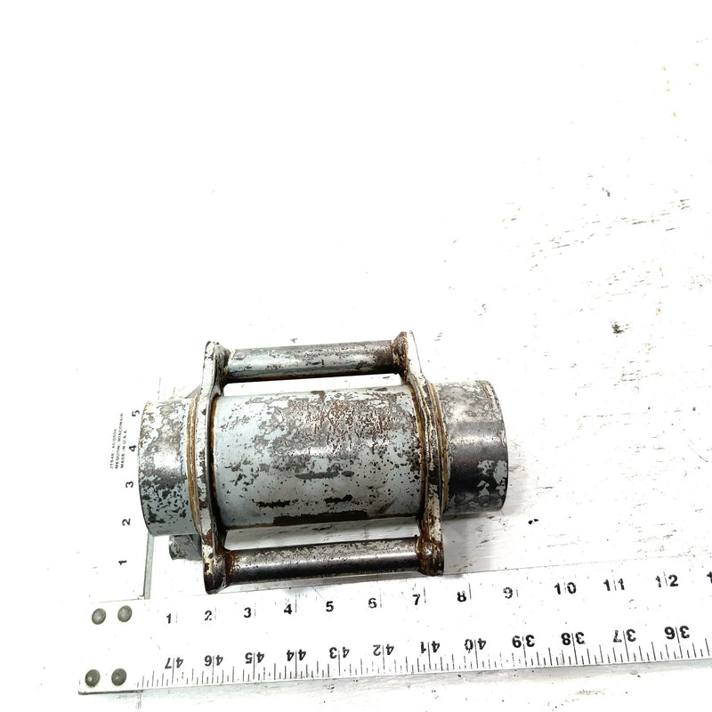 2000 Yamaha Warrior 350 YFM350X OEM Rear Axle Housing 3GD-25311-11-35 AY67
