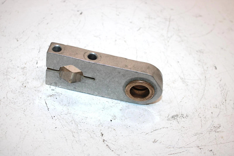 06 Arctic Cat Crossfire 700 Efi Oem Pivot Block With Bushing 0704-981 Q2122
