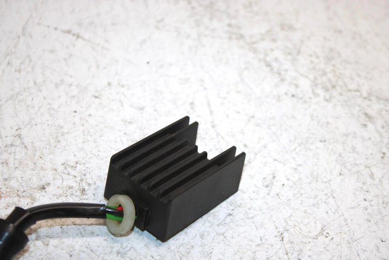 1998 Yamaha Waverunner Gp800 Oem Voltage Regulator 63M-81960-00-00 JY9