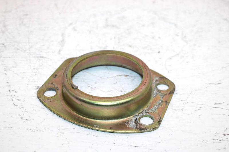 1999 Yamaha  Bear Tracker 2wd Oem Rear Axle Retainer 4XE-G6513-00-00 AY50