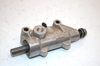07 Polaris Hawkeye  4x4 Oem Rear Master Cylinder 2203088 AP83
