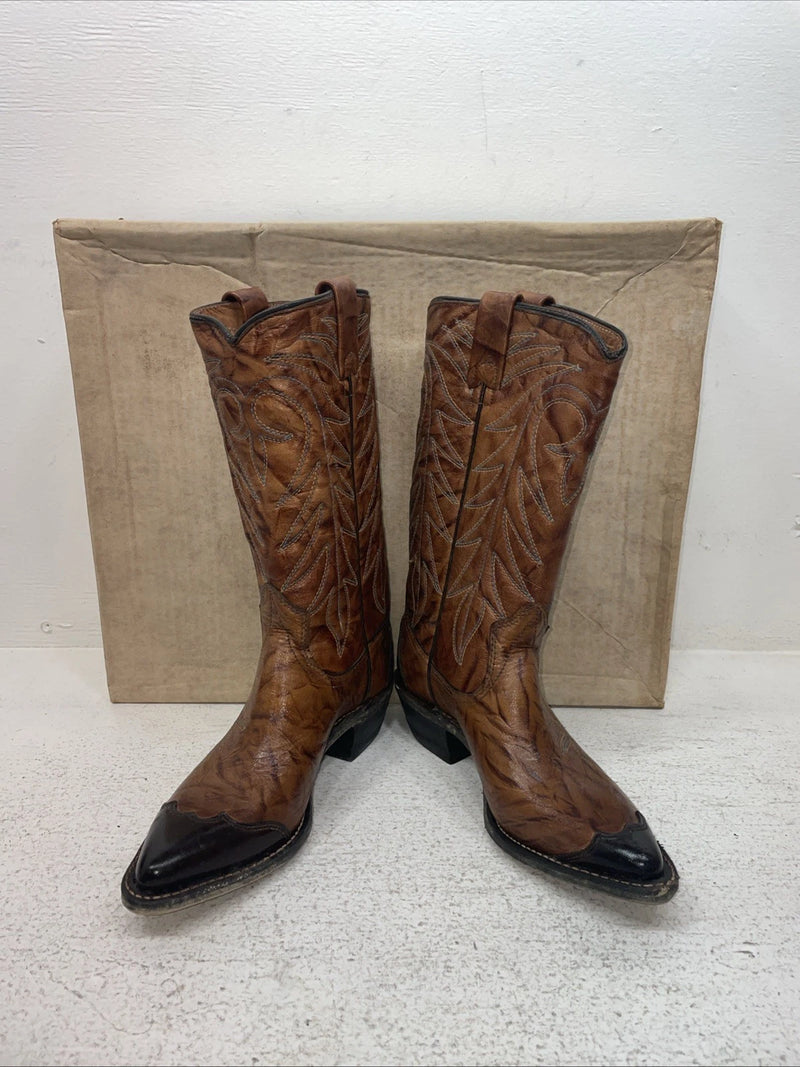 New Youth Brown Texas Brand Cowboy Boots. L 81 5 M. 2-159