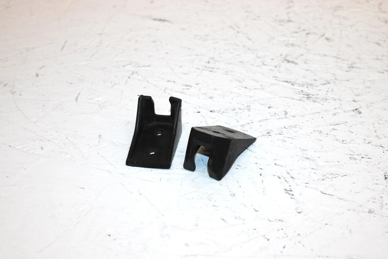 90 Arctic Cat Tigre Ext Mountain Cat Oem Hood Latch Cup Pair 0115-307 SA49