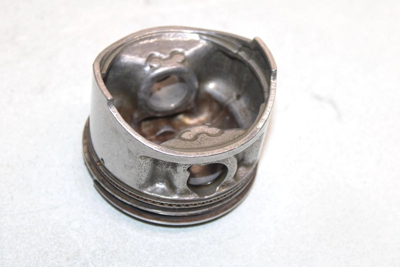 83 Yamaha  Ytm M225 Dxk Oem STD Bore Piston 21V-11631-00-Y0 Q3495
