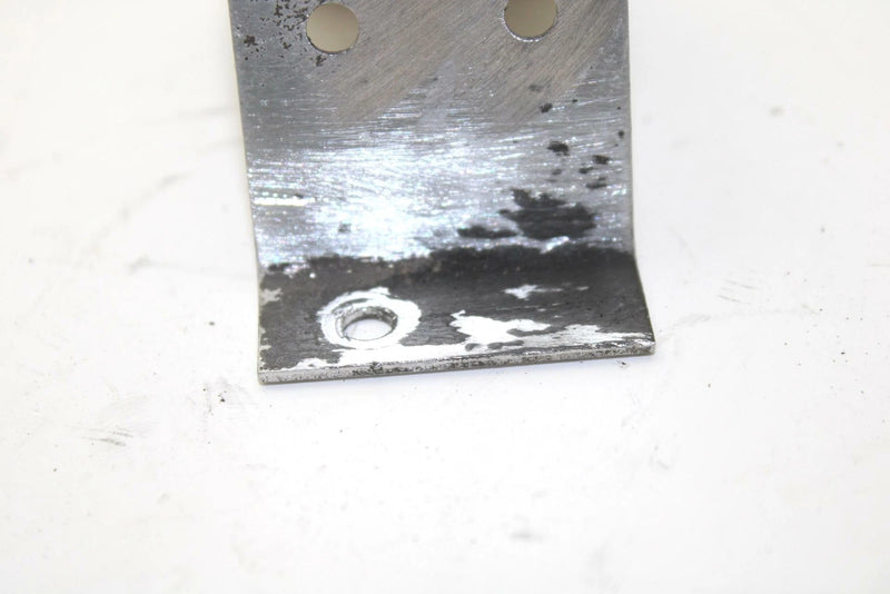 98 POLARIS TRAIL TOURING OEM LOWER OIL TANK BRACKET 5241334 Q2042