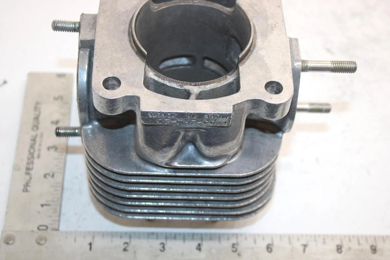 85 Polaris Ss OEM Cylinder 2 3083440 SP142