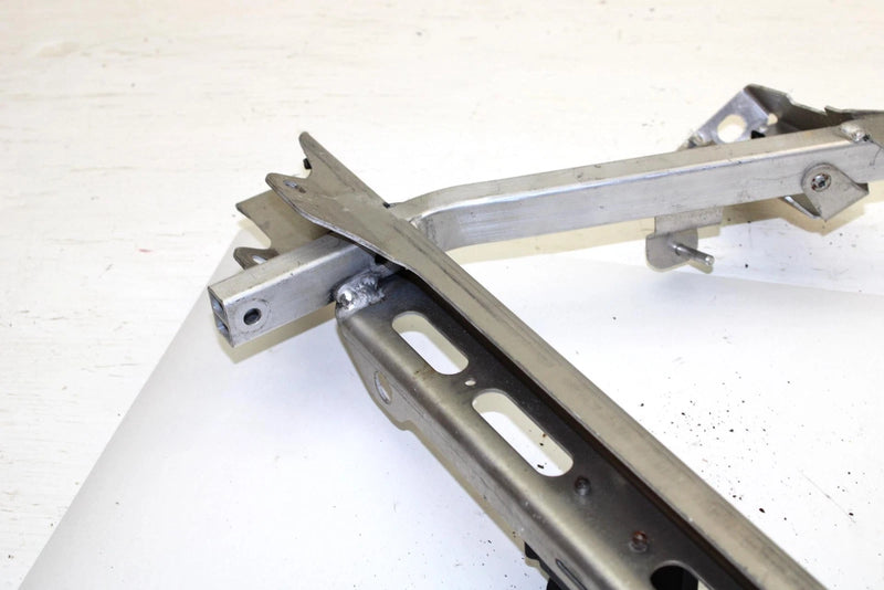 2003 Ski-doo Mxz 800 Rev Oem Upper Cross Member 518324739 SS116
