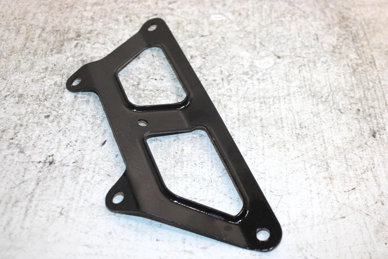 2001 Polaris Magnum 325 Oem Upper Oil Cooler Bracket 5243783-067 AP30
