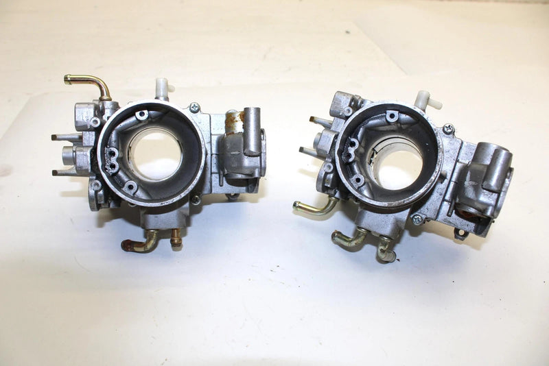 2001 Yamaha Vmax 500 Oem Carbs Carburetor Body Pair 8CJ-14100-10-00 SY113