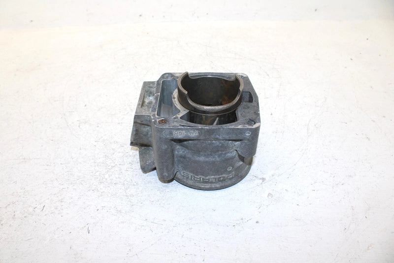 1999 Polaris 500 Xc Oem 70.5mm Bore Cylinder 3021043 SP37