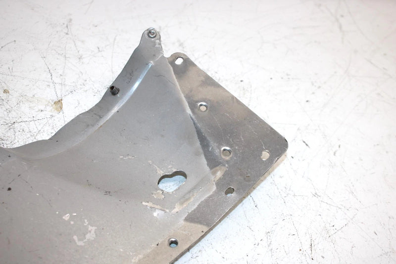 02 Ski-doo Grand Touring 500 Oem Right Belly Pan Support 518319760 SS24