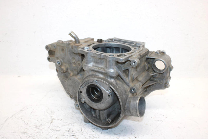 1999 Polaris Sportsman 325 Oem Crankcase 3085849 AP16