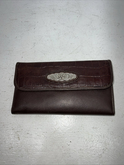 New M&F Brown Leather Women’s Wallet #0638802 P-506