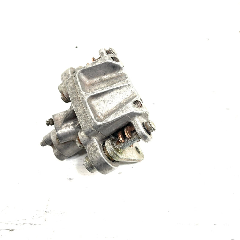 01-02 Polaris Magnum 325 4X4 OEM Rear Brake Caliper 1910680 AP241