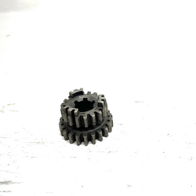 1982 Yamaha Tri Moto 125 OEM 3rd Pinion Gear 4J3-17131-00-00 AY62