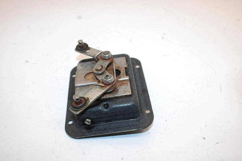 08 Polaris Ranger 700 4x4 Efi Oem Tail Gate Latch 7081380 XP1