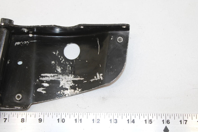 2004 Polaris 550 Classic Edge Oem Right Trailing Arm Mount 2202598 SP215