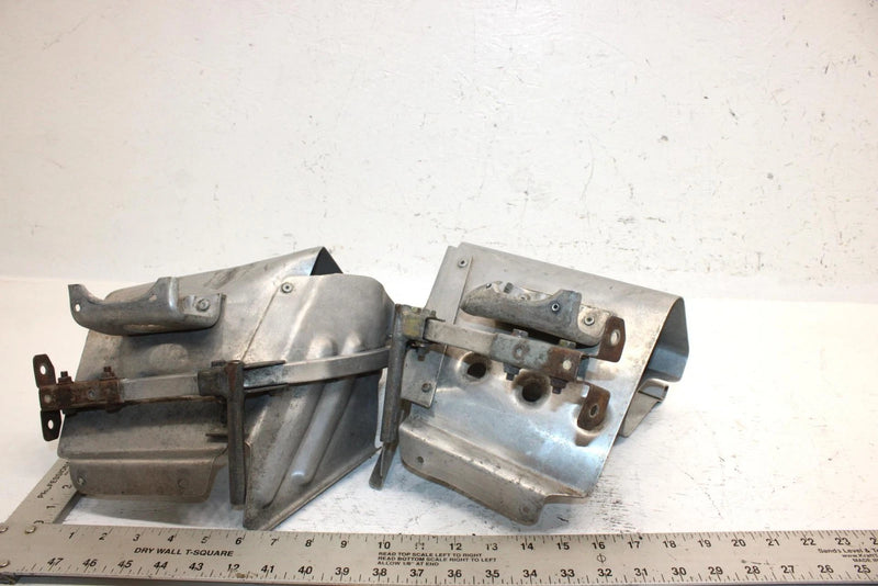 1994 Yamaha Vmax 600 Oem Footrest Set 8AB-21926-00-00 SY25