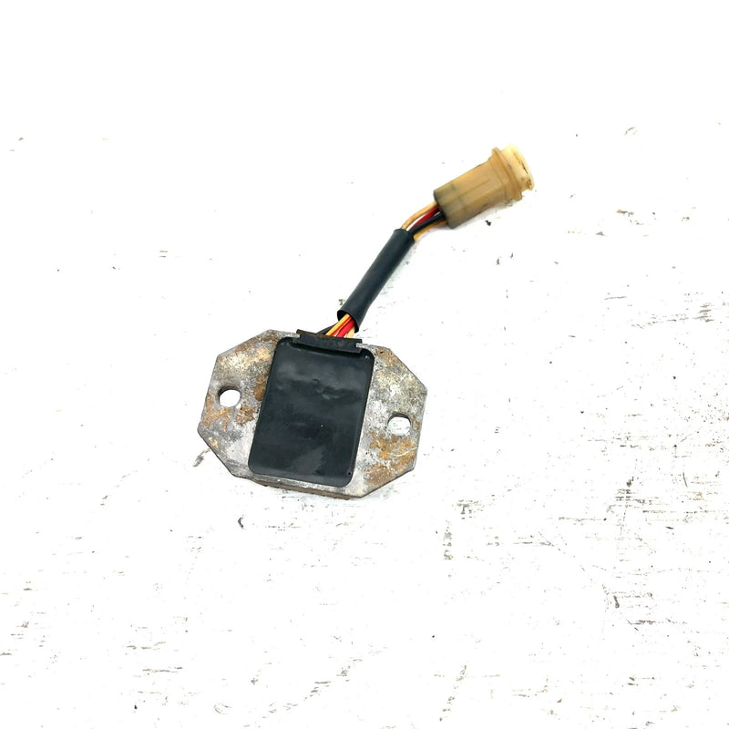 1985 Yamaha Tri Moto 200 YTM200 OEM Voltage Regulator 29U-81960-90-00 AY59