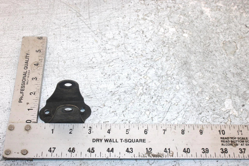 1994 Yamaha  Timberwolf 4wd Oem Lower Engine Stay Bracket 4KD-21315-00-00 AY25