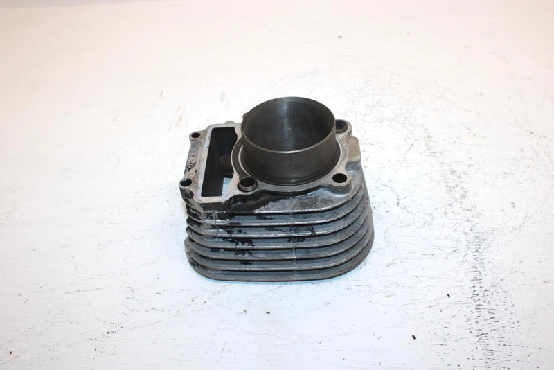 1986 Yamaha  Moto 4 Oem 68mm Bore Cylinder 47J-11310-00-00 AY7