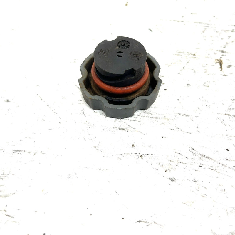 2015 Polaris Ranger 570 4x4 Full Size OEM Oil Fill Cap 1205012 XP10.1