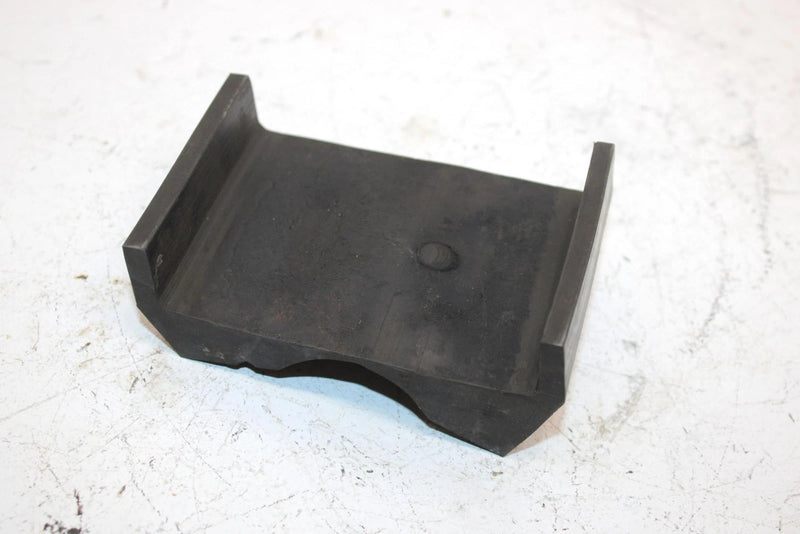 89 Polaris 500 Oem Rubber Stop 5521094 Q2748