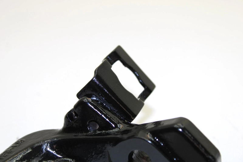 95 Suzuki Quadrunner 250 LT4WD OEM Front Left Knuckle Arm 51242-19B01 AS17