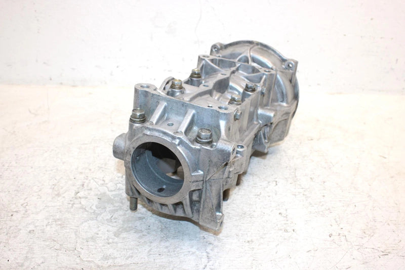 2001 Polaris 500 Classic Oem Crankcase 3086832 SP27