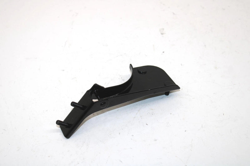 1988 Yamaha Bravo Oem Right Hinge Assembly 8R4-77140-00-00 SY72