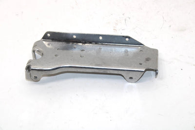 1988 Yamaha Srv Oem Right Steering Gate Bracket 8L8-23883-00-00 SY62