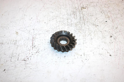 84 Yamaha  Tri Moto 3 Wheeler Oem Middle Drive Gear 24W-Y1754-00-00 AY21