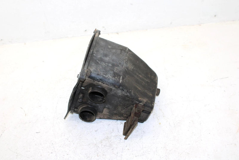 1984 Yamaha  Ytm 200 L Oem Airbox Base 21V-14411-00-00 AY48