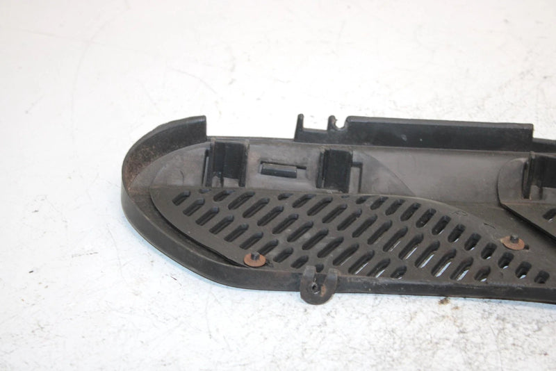 02 Ski-doo Grand Touring 500 Oem Intermediate Grill Set 517302031 SS24