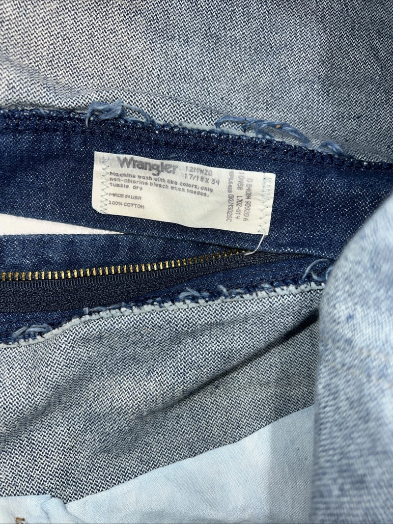 New Men’s Wrangler Cowboy Cut Classic Fit Denim Jeans. 17/18x34 K-10