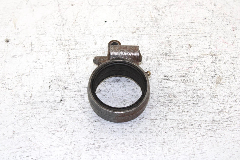 1989 Yamaha Phazer Oem Right Steering Bracket 8V0-23852-01-00 SY13