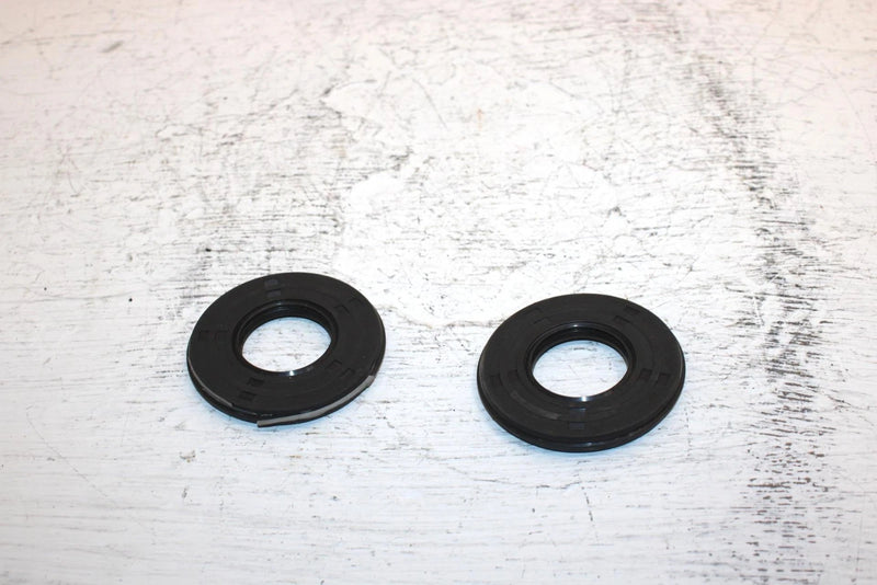1991 Polaris Sport Oem Crankcase/Crank Oil Seal Kit 3083045 SP26