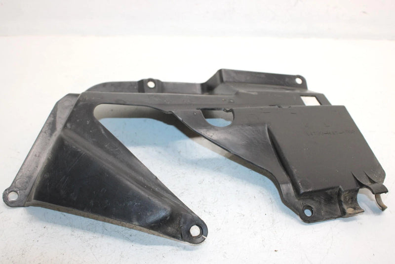 1987 Honda Fourtrax 350 A Oem Left Inner Fender 84700-HA7-670 AH39