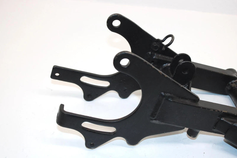 06 Arctic Cat Atv 90  Dvx Oem Rear Swing Arm 3303-432 AA17