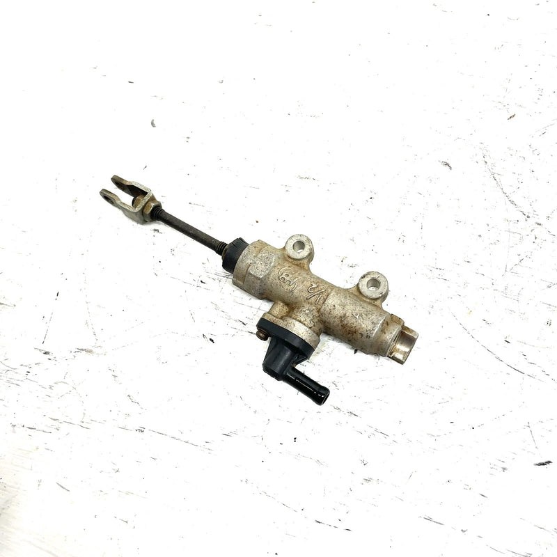 06 Arctic Cat 650 4x4 V2 Stewart OEM Rear Brake Master Cylinder 0502-881 AA37